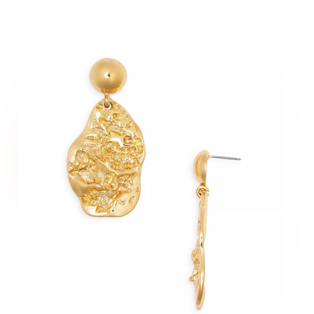 Aqua Hammered Nugget Drop Earrings in Gold Tone